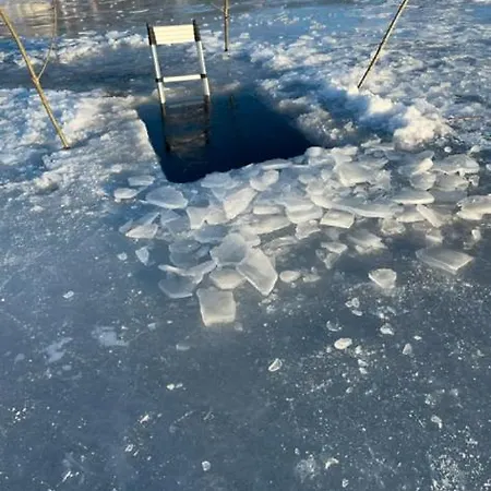 度假居 With View, Beach, Rowboat, Canoe *